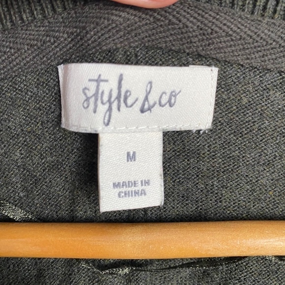 Style & Co. Women's Dark Olive Green Long Sleeve Knit Sweater Size Medium - Picture 2 of 10